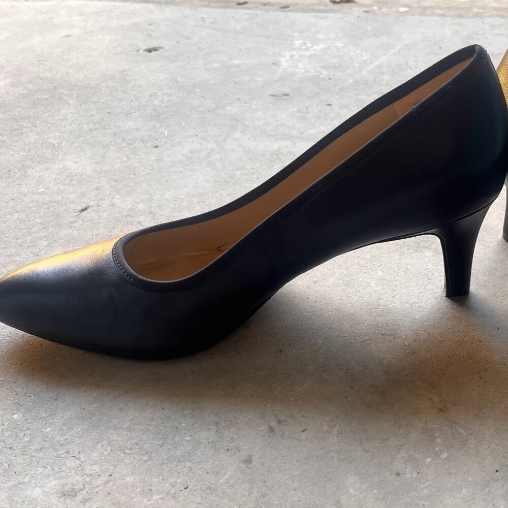 Naturalizer Black Heels Size 10